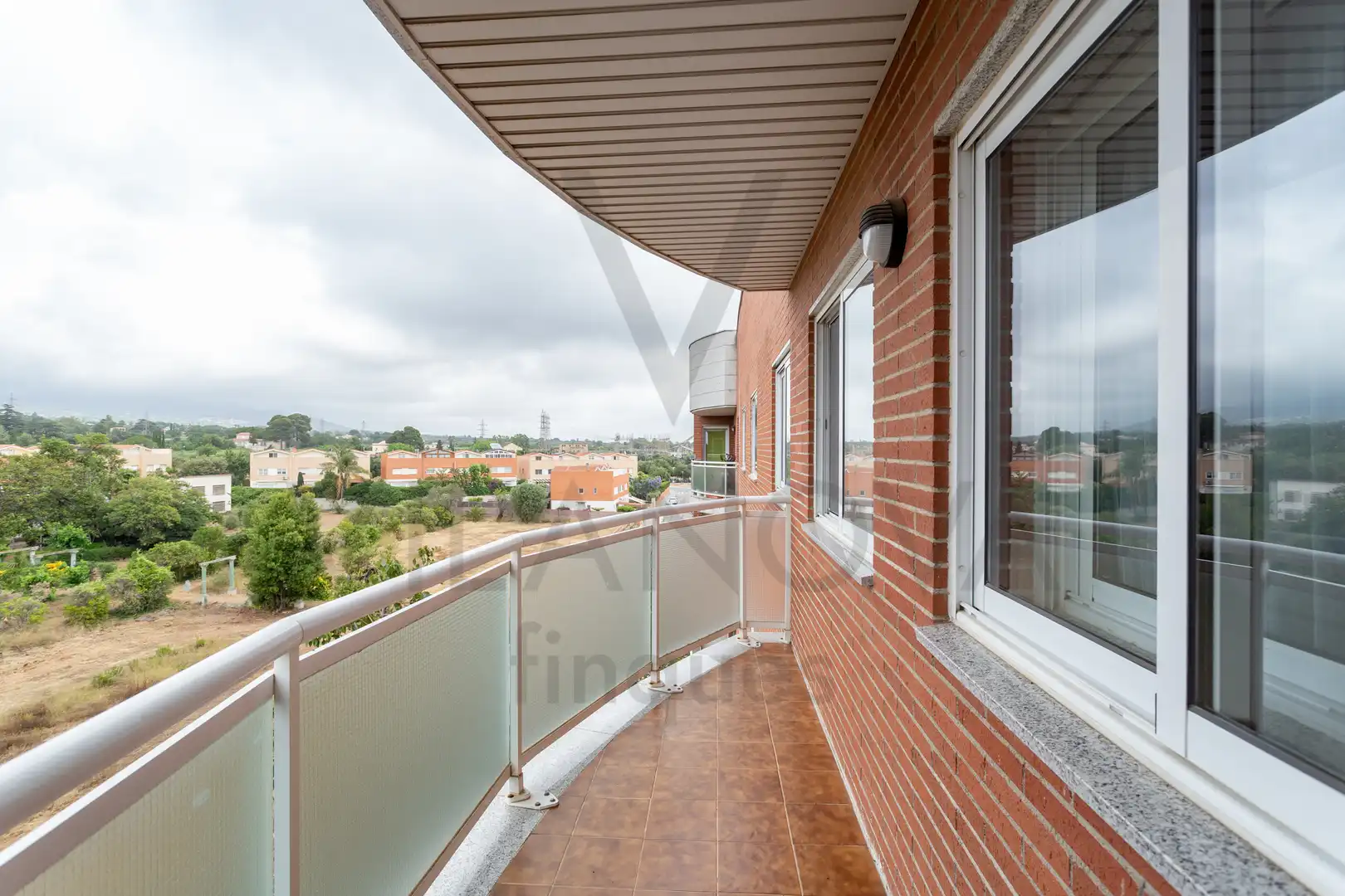 Terrassa de Pis en venda en Reus amb Calefacció, Balcó i Piscina comunitària