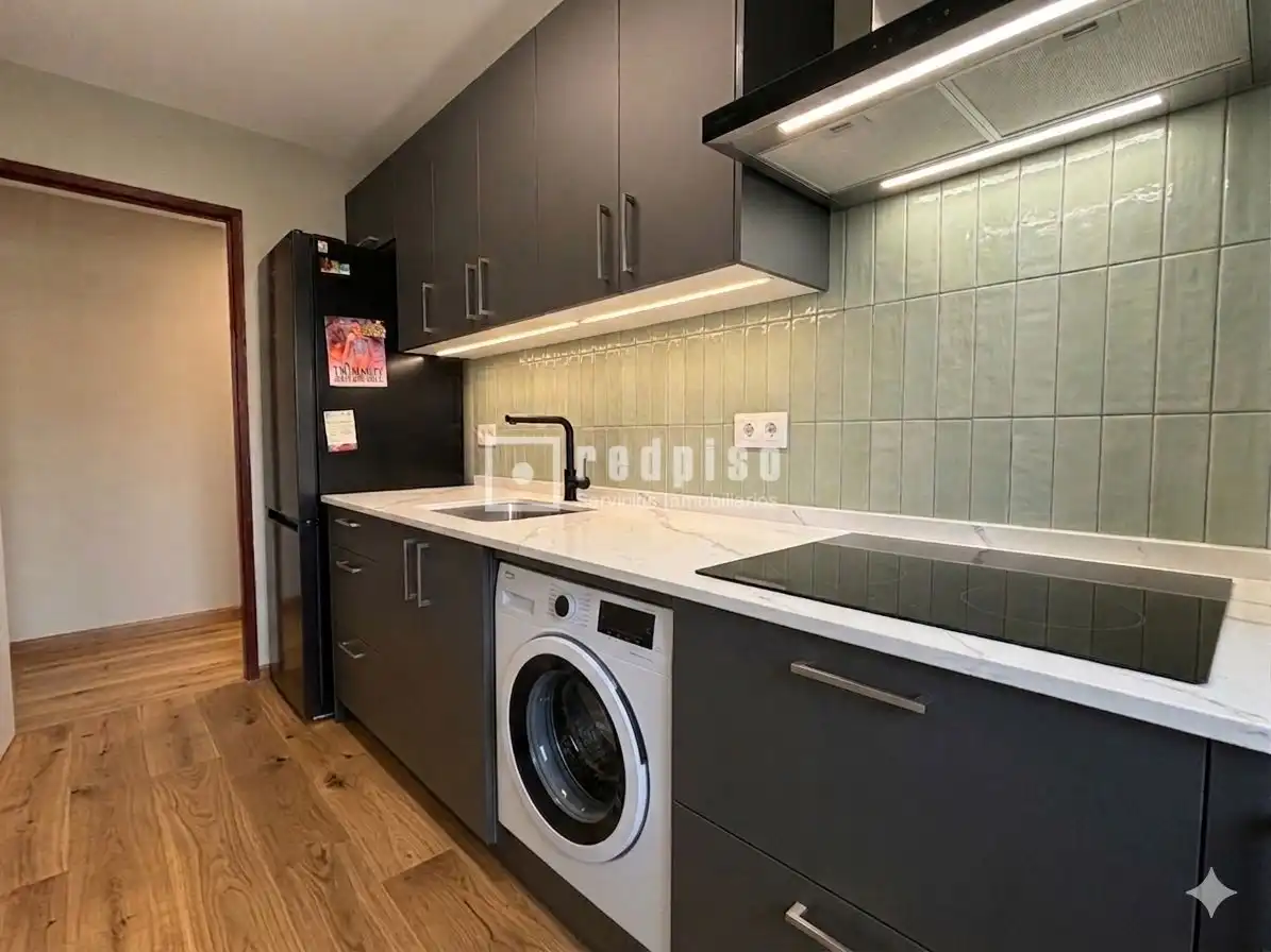 Cocina de Piso en venta en Paterna con Calefacción