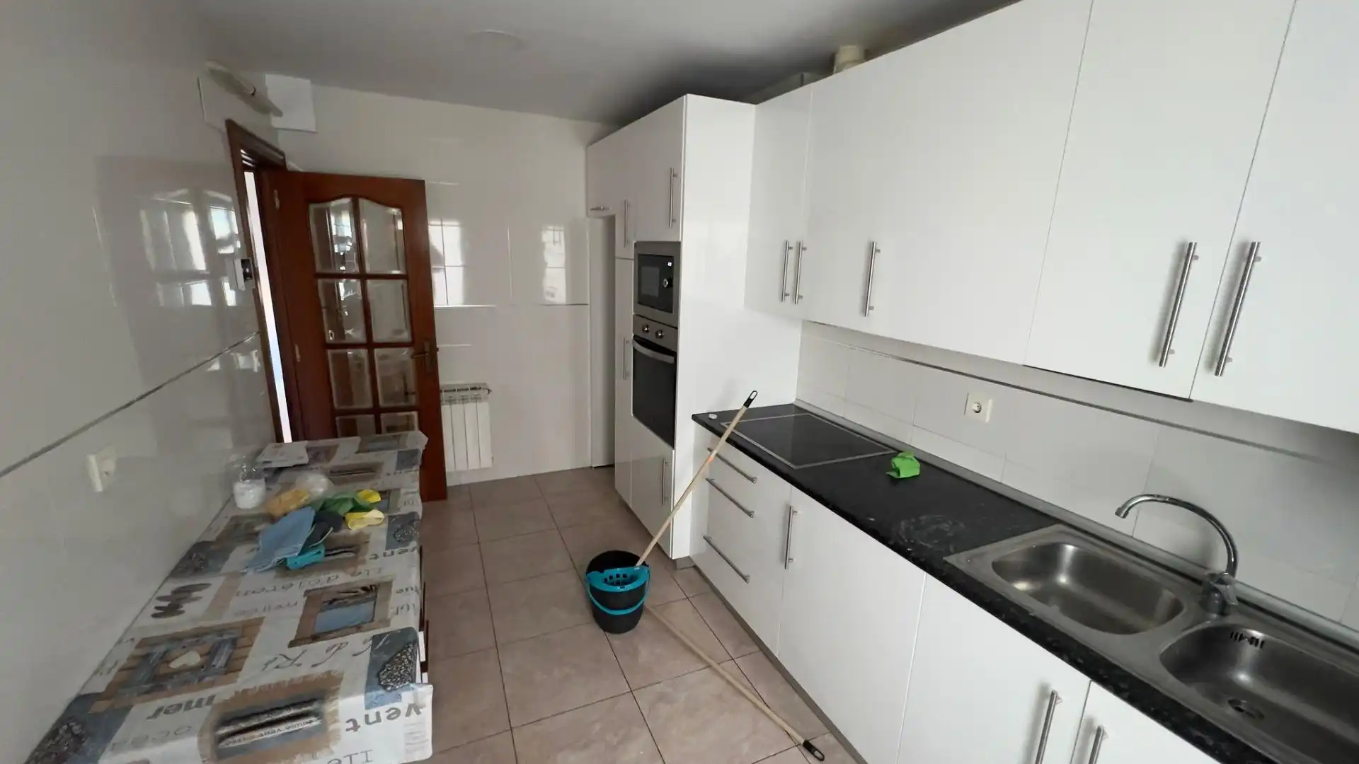 Cocina de Piso de alquiler en Palencia con Calefacción y Trastero