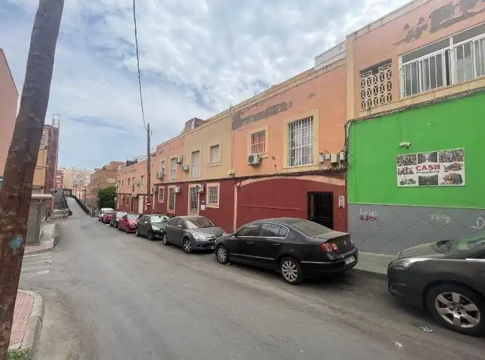 Pis en venda a Calle CL JUAN GOYTISOLO 21, imagen 2