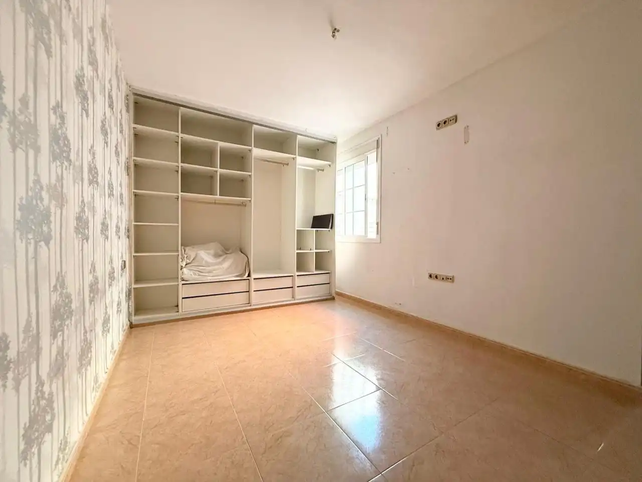 Bedroom of Flat for sale in Melilla