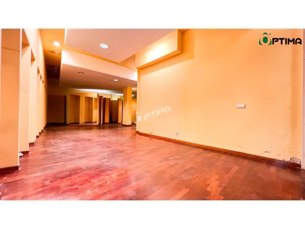Local comercial de lloguer a Conxo