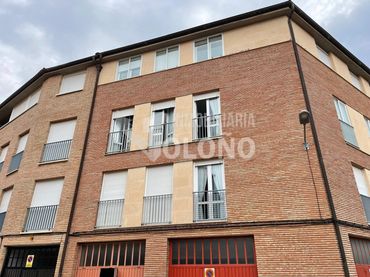 Flat with lift for sale in Calle Prado 10