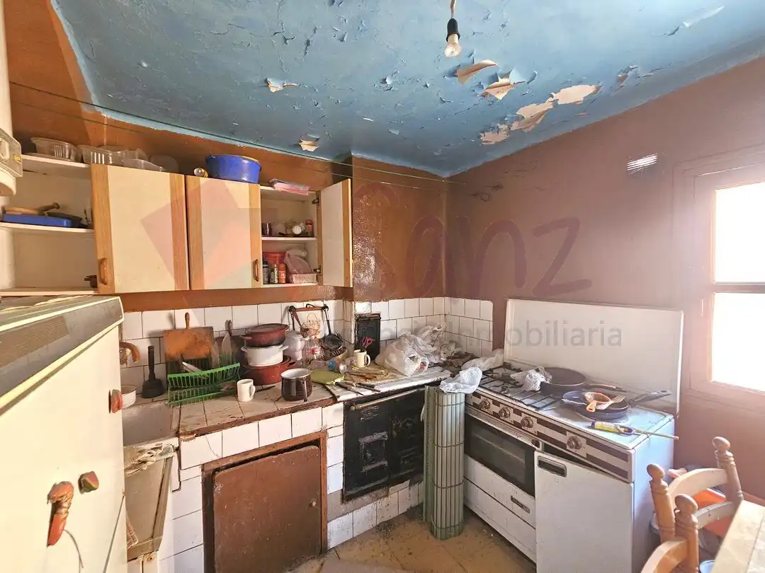 Kitchen of Buildings for sale in Lardero