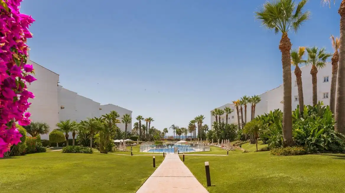 Apartament amb piscina en venda a Nueva Andalucía, imagen 38