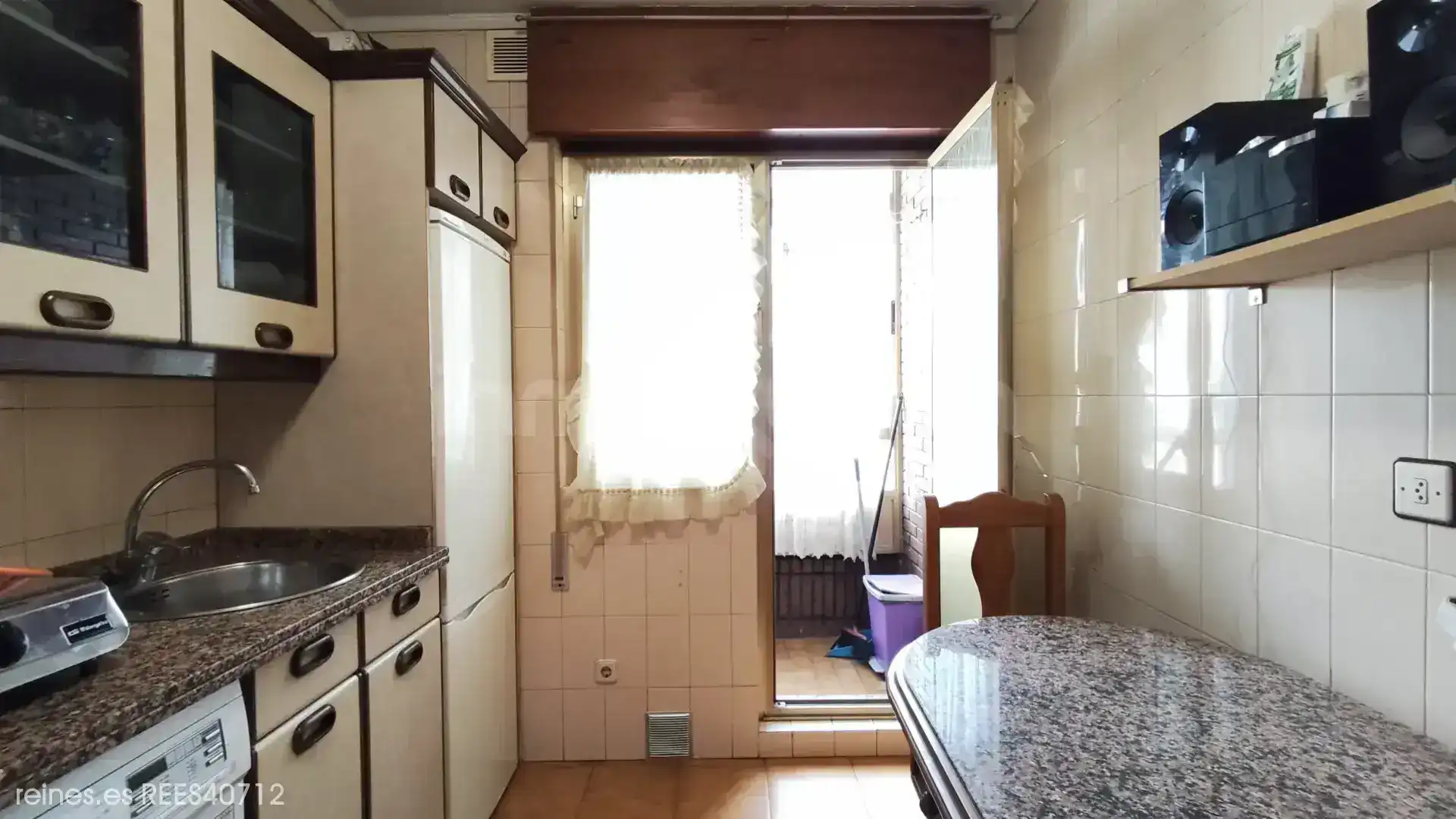 Cocina de Piso en venta en Mieres (Asturias) con Calefacción, Terraza y Amueblado