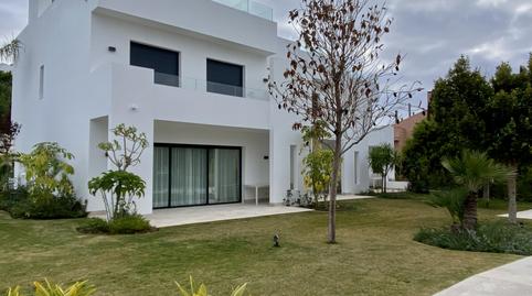 Foto 2 de Casa adosada de lloguer a Los Naranjos, Málaga