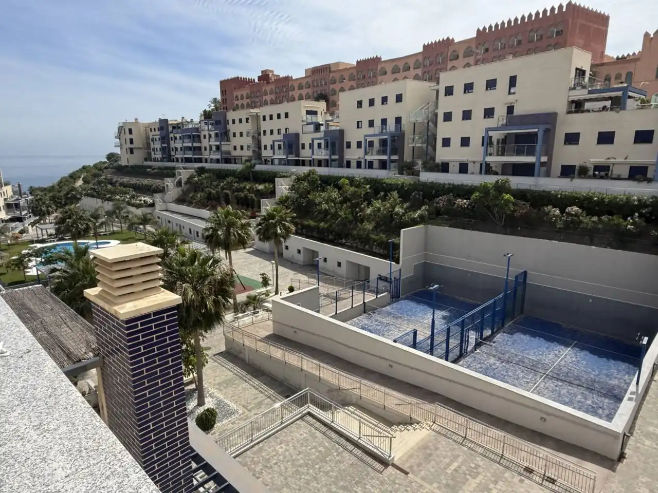 Außenansicht von Dachboden zur Miete in Almuñécar mit Klimaanlage, Terrasse und Möbliert