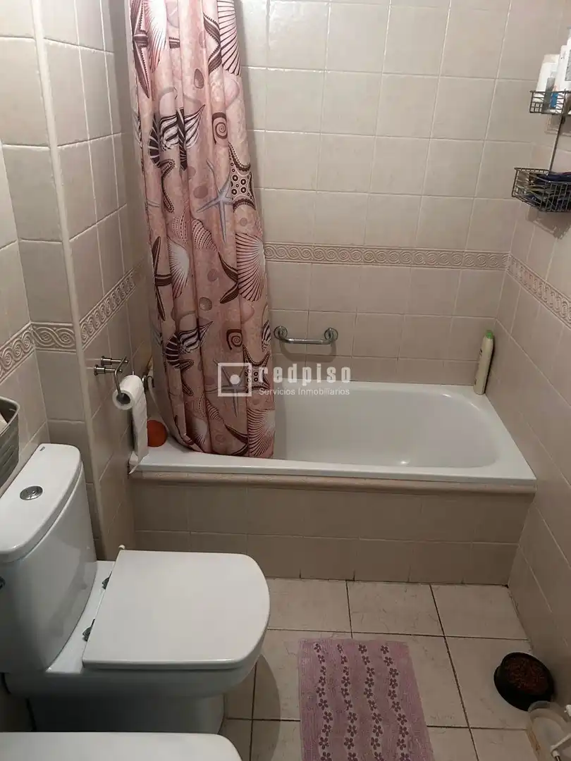 Baño de Piso en venta en El Molar (Madrid) con Aire acondicionado y Calefacción