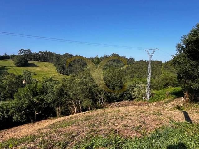 Terreno residencial en Venta en Llovio en Ribadesella