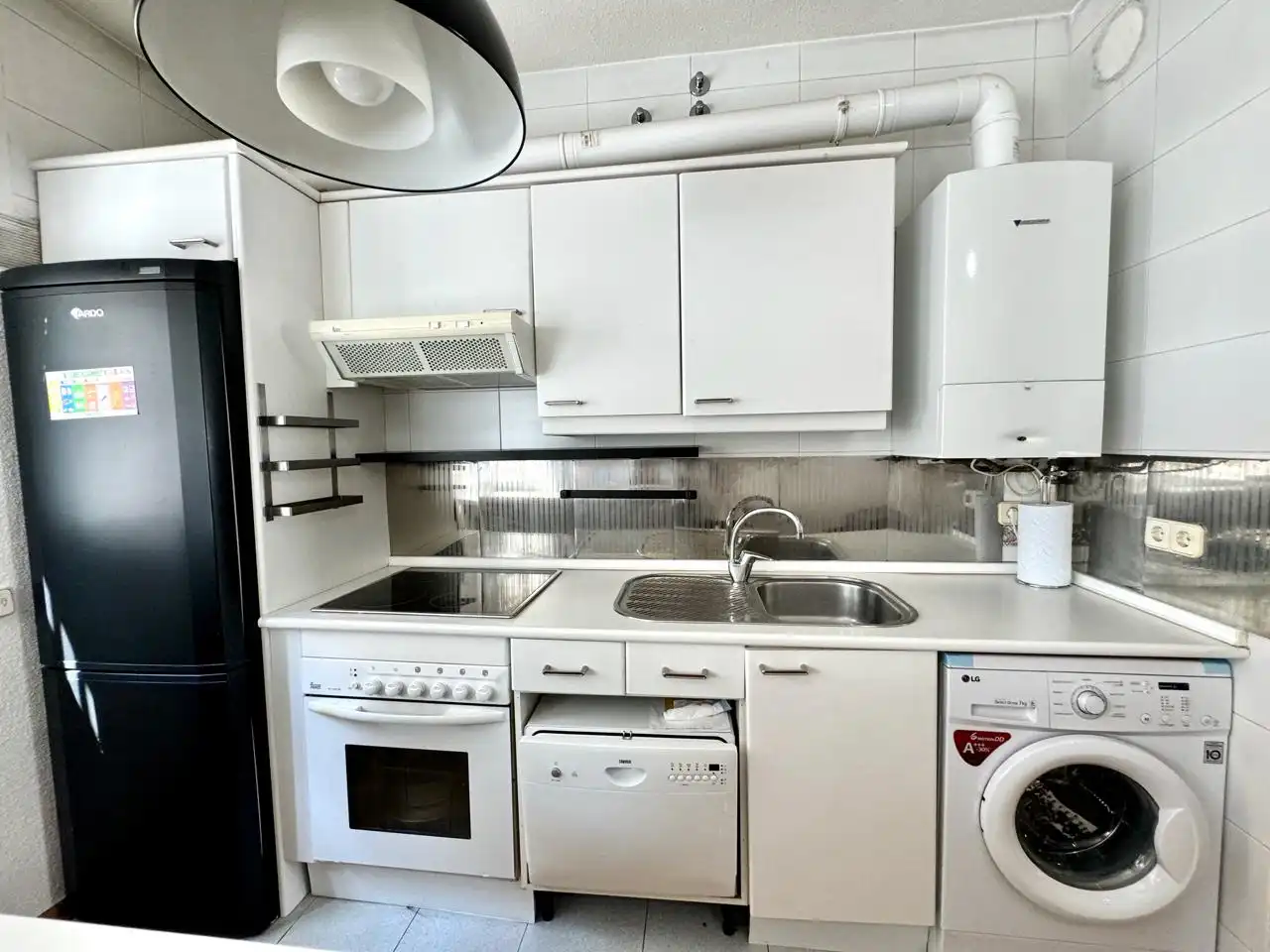 Apartament de lloguer a Esperanza Sánchez Carrascosa, Valdeacederas
