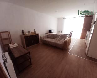 Living room of Apartment to rent in  Granada Capital  with Heating, Terrace and Furnished