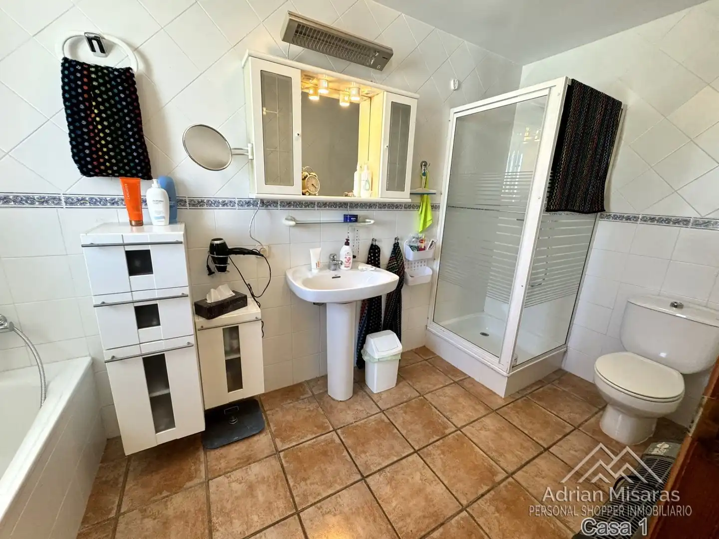 Baño de Casa o chalet en venta en Deltebre con Aire acondicionado, Piscina y Amueblado