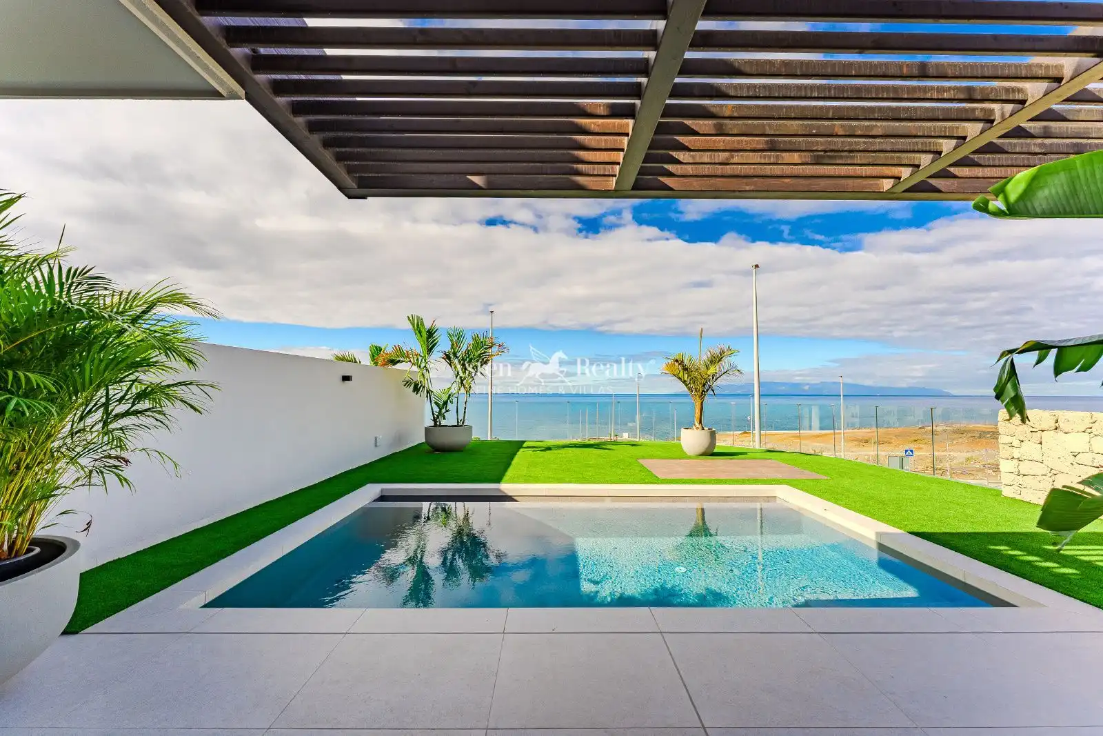 Appartement compact avec piscine à vendre à Nivaria