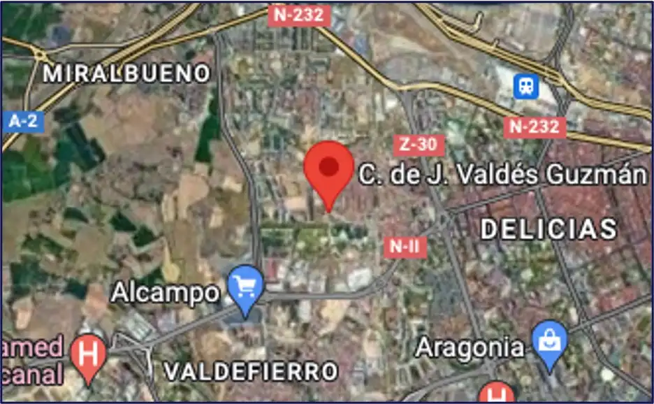 Außenansicht von Residential zum Verkauf in Zaragoza