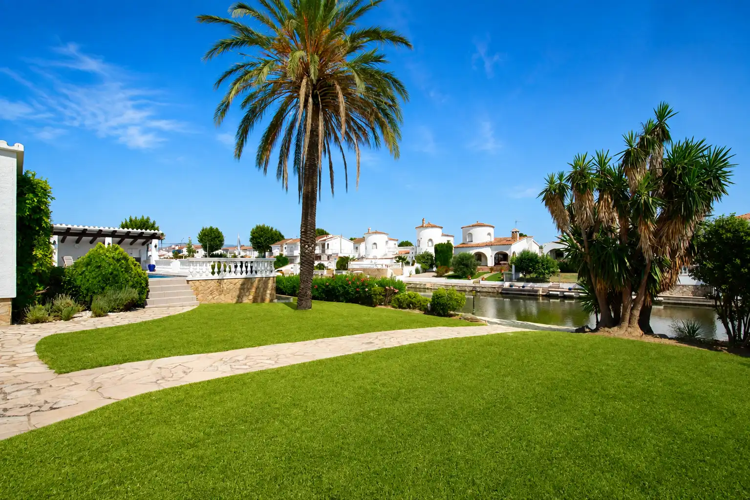 Villa mit Pool zum Verkauf in Carrer Francolí, imagen 2