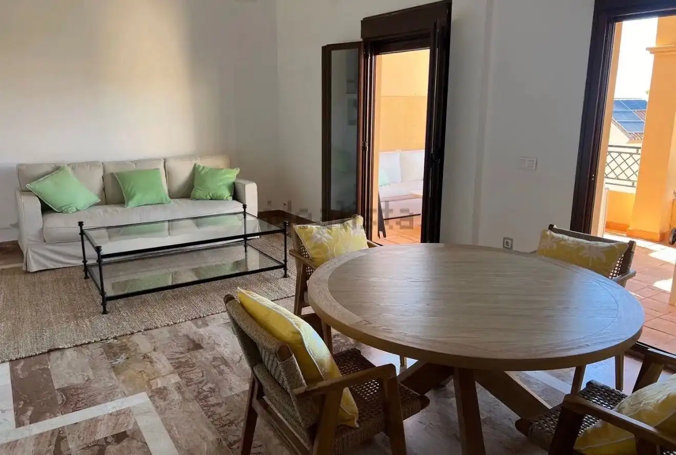 Detached homes for rent in Elviria