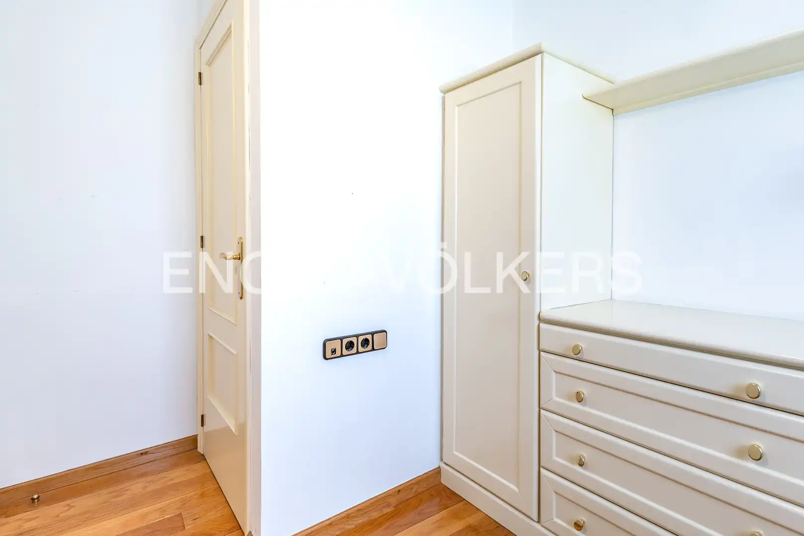 Piso en venta en Barcelona con Aire acondicionado, Calefacción y Terraza