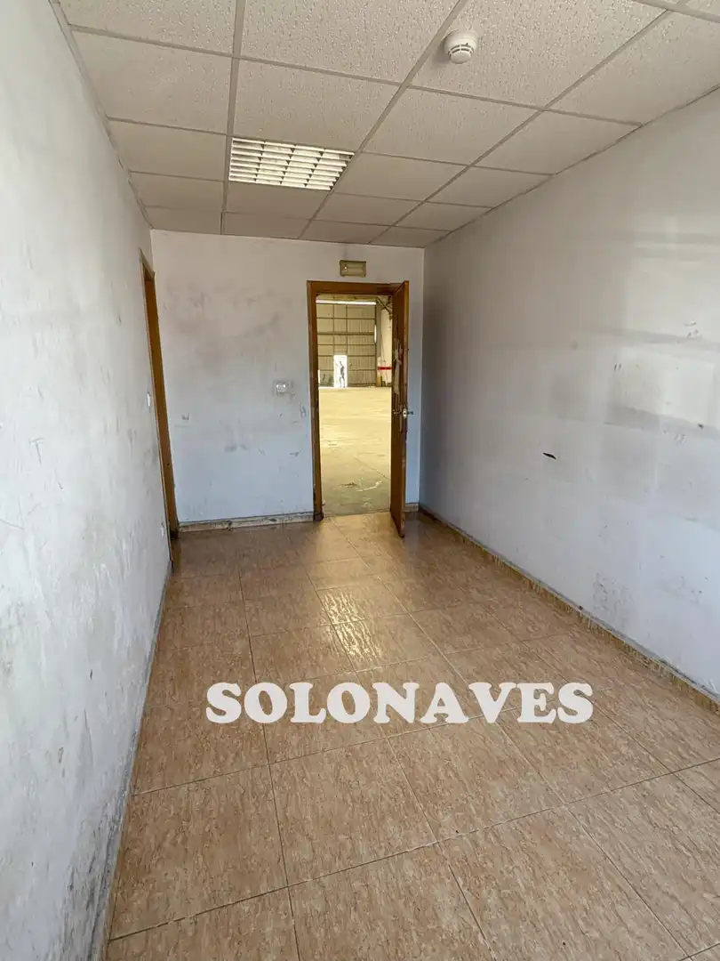 Nave industrial de alquiler en Pinseque