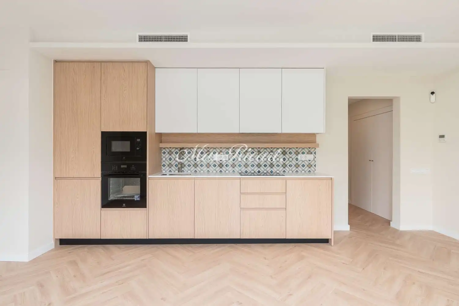 Cocina de Piso en venta en Barcelona con Aire acondicionado y Calefacción