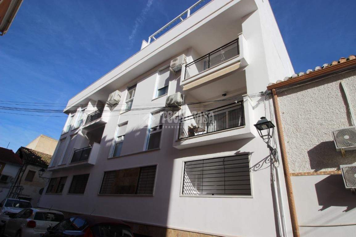 Vista exterior de Pis en venda en Churriana de la Vega