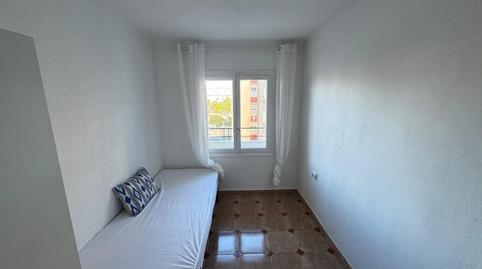 Foto 2 de Apartament de lloguer a Calle de Los Pueblos, Virgen del Remedio - Parque Lo Morant, Alicante / Alacant