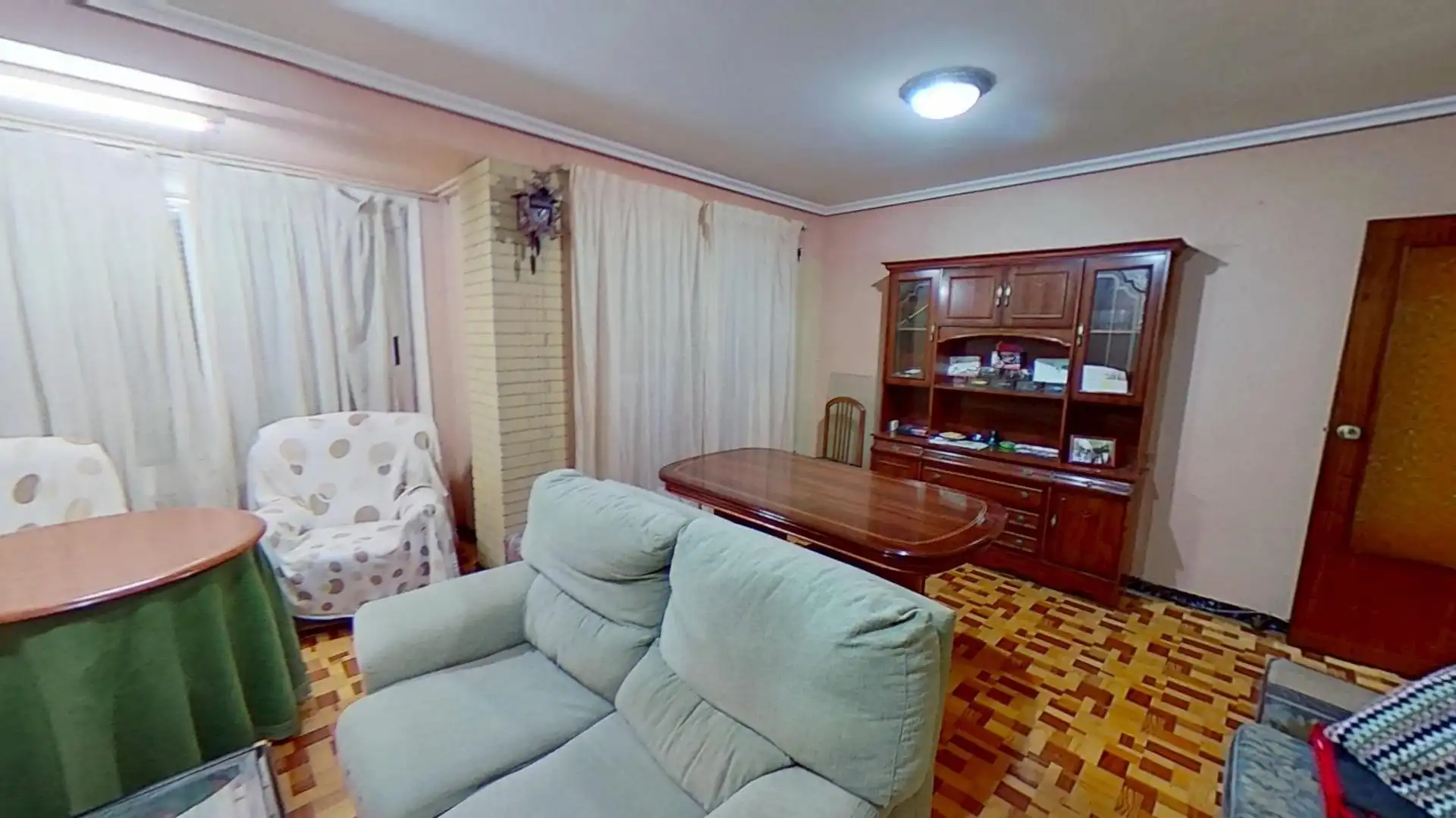 Living room of Houses for sale in Monóvar  / Monòver  with Parquet flooring, Terrace and Furnished