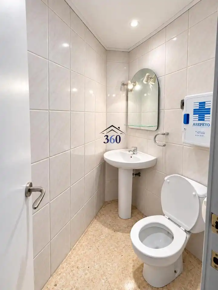 Badezimmer von Erdgeschoss zum Verkauf in Ruta de la Plata