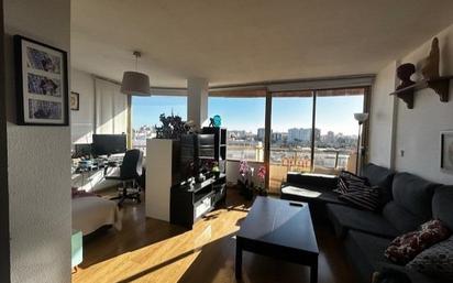 Living room of Flat for sale in  Valencia Capital  with Terrace and Balcony