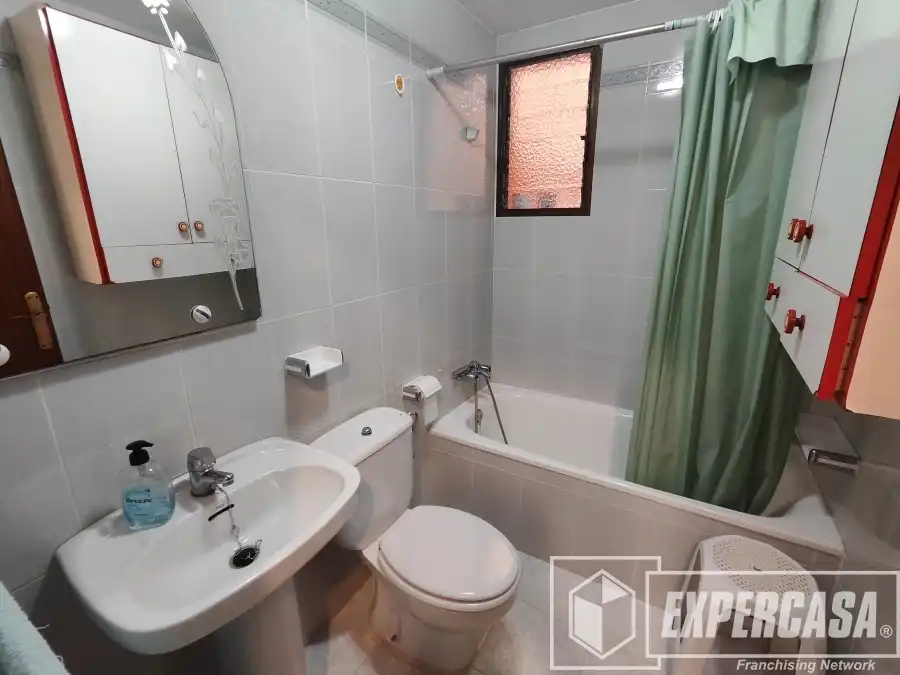Flat for rent in Ensanche - Parque del Oeste