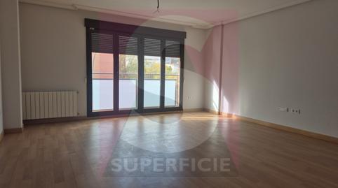 Foto 4 de Pis en venda a Calle Fernando Sánchez Sampedro, Pardaleras, Badajoz