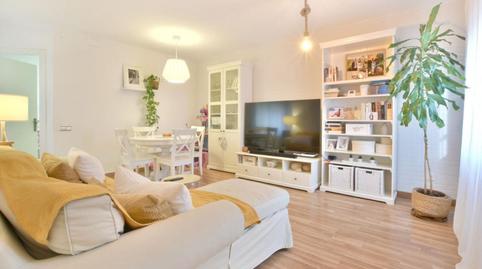 Foto 2 de Casa o chalet en venta en Calle del Canigó, Les Arenes - La Grípia  Can Montllor, Barcelona