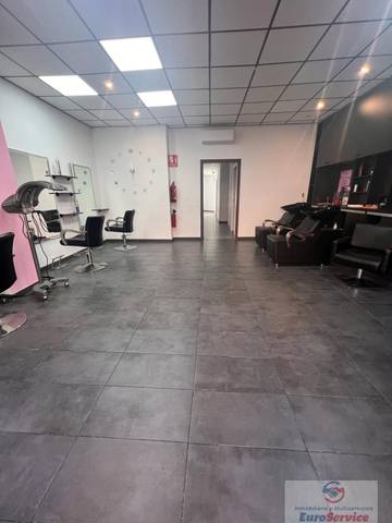 Local comercial en Venta en Els Orriols