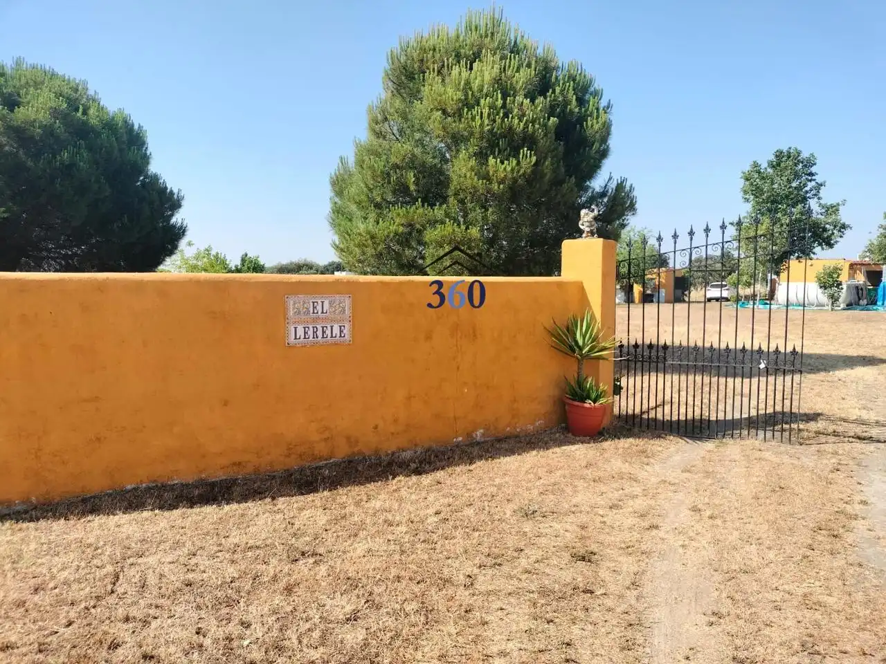 Finca rústica en venta en Alcuéscar
