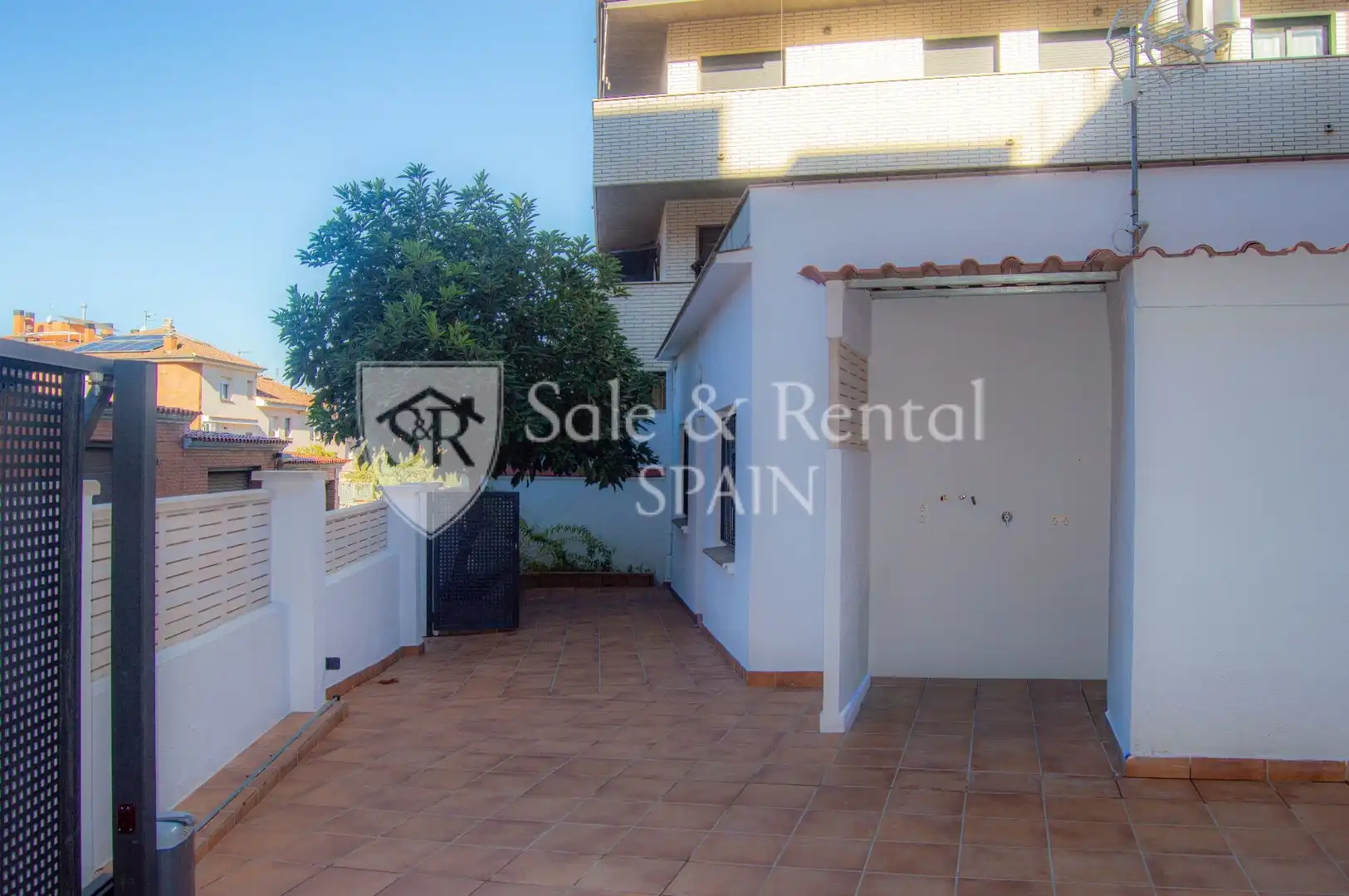 Exterior view of Detached homes for sale in Els Pavos