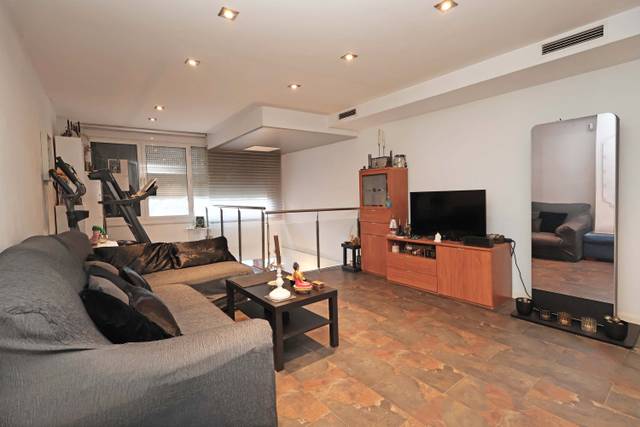 Piso en Venta en Carrer les Planes en Sanfeliu