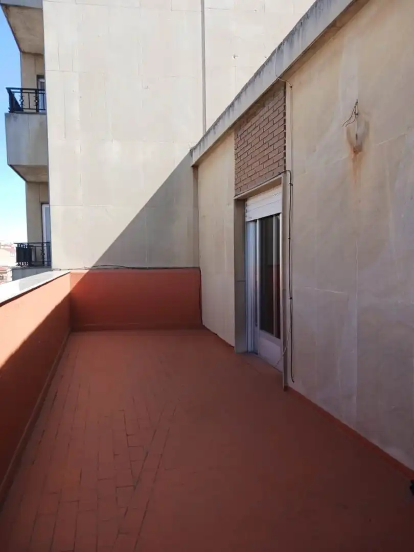 Terraza de Ático de alquiler en Salamanca con Calefacción, Parquet y Terraza