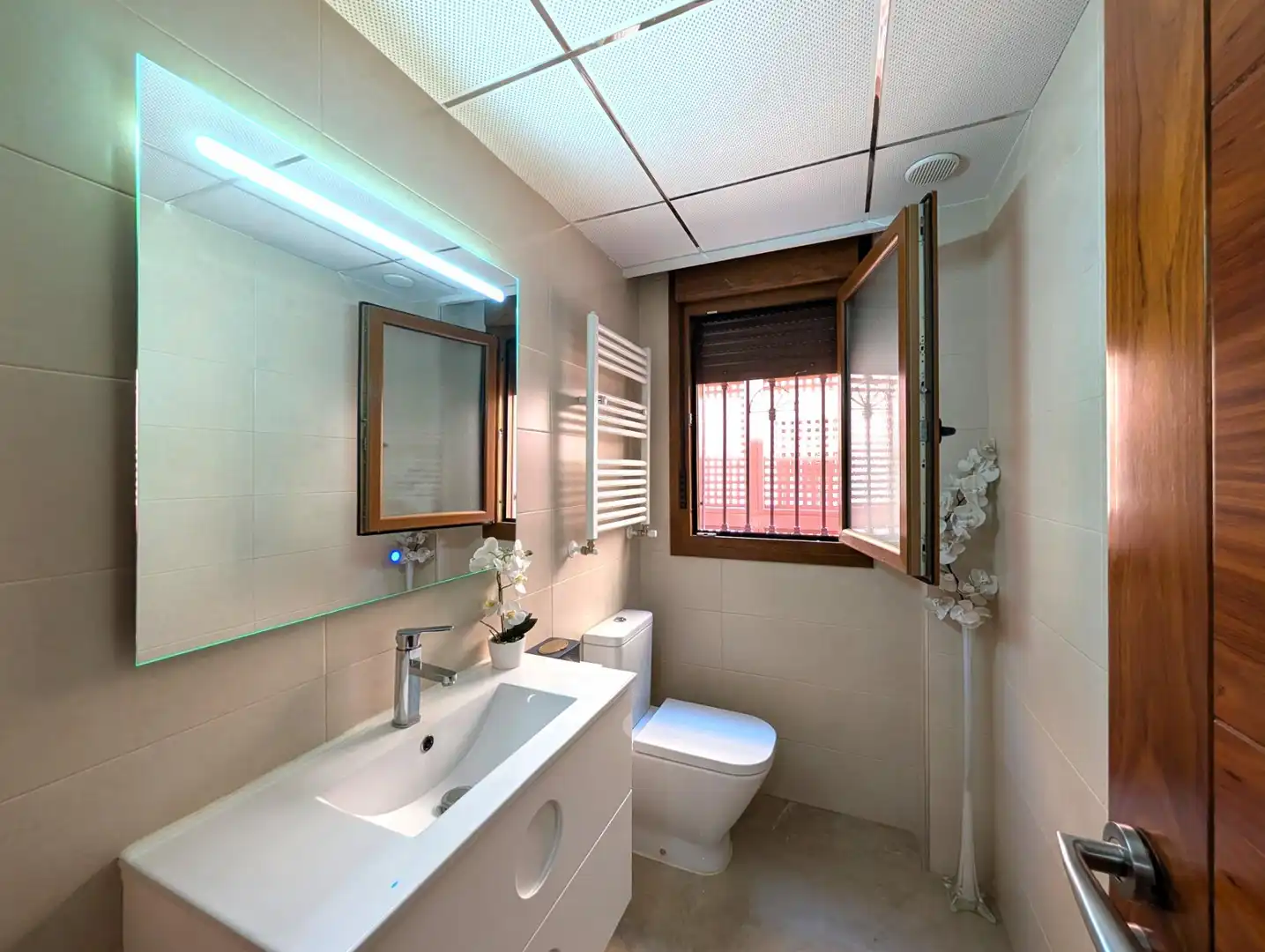 Casa adosada en venta en Calle RIU SEGURA, Castalla