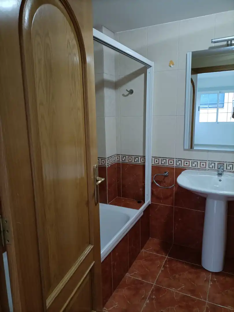 Badezimmer von Wohnung zum Verkauf in Segorbe mit Heizung und Balkon