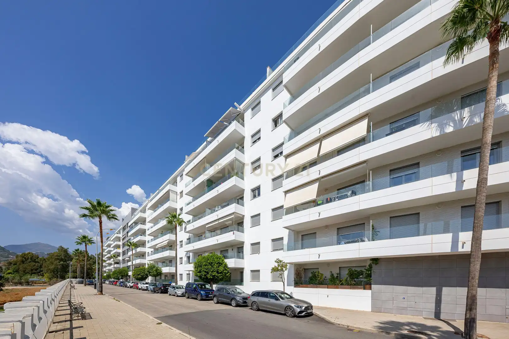 Vista exterior de Apartament en venda en Marbella amb Aire condicionat, Traster i Forn