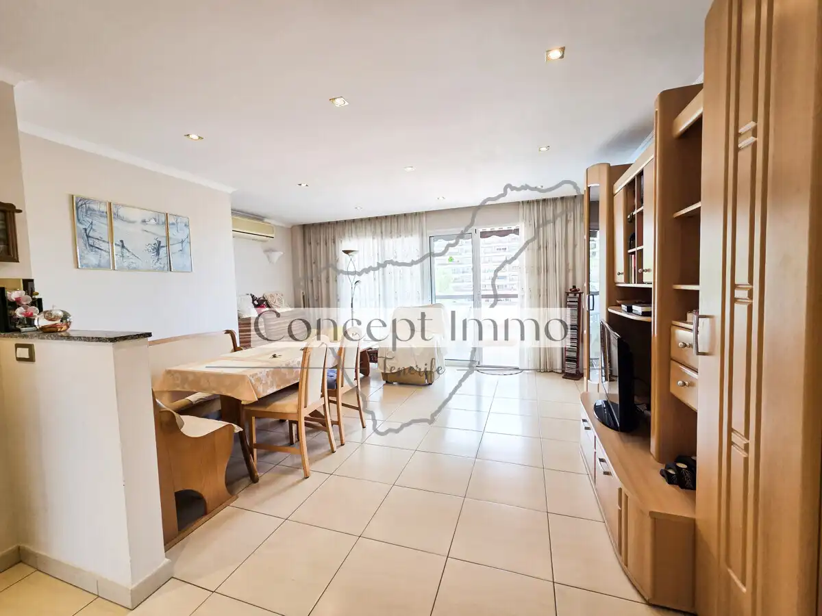 Piso en venta en Av. Juan Carlos I, 31, Los Cristianos