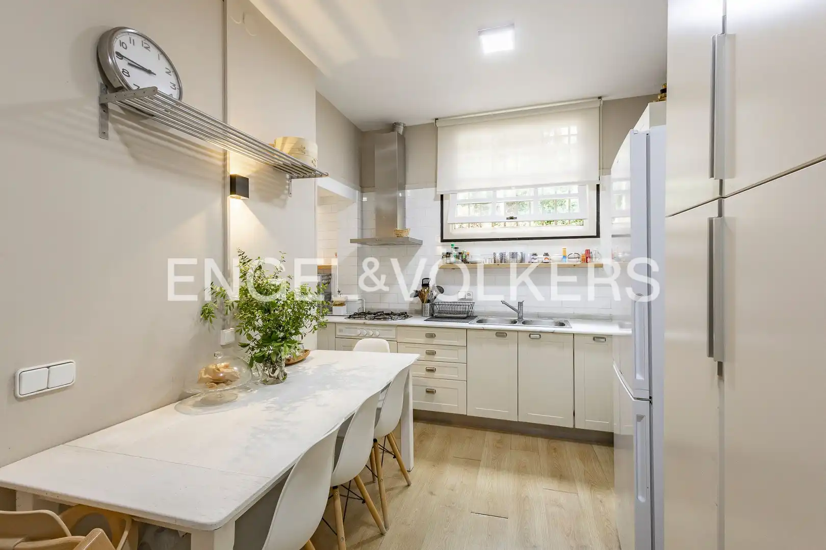 Cocina de Piso en venta en Barcelona con Calefacción y Terraza