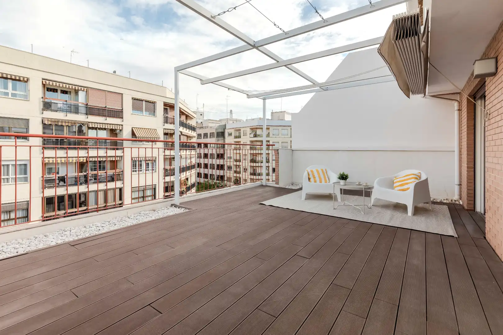 Attic for rent in Carrer de Matias Perelló, Russafa