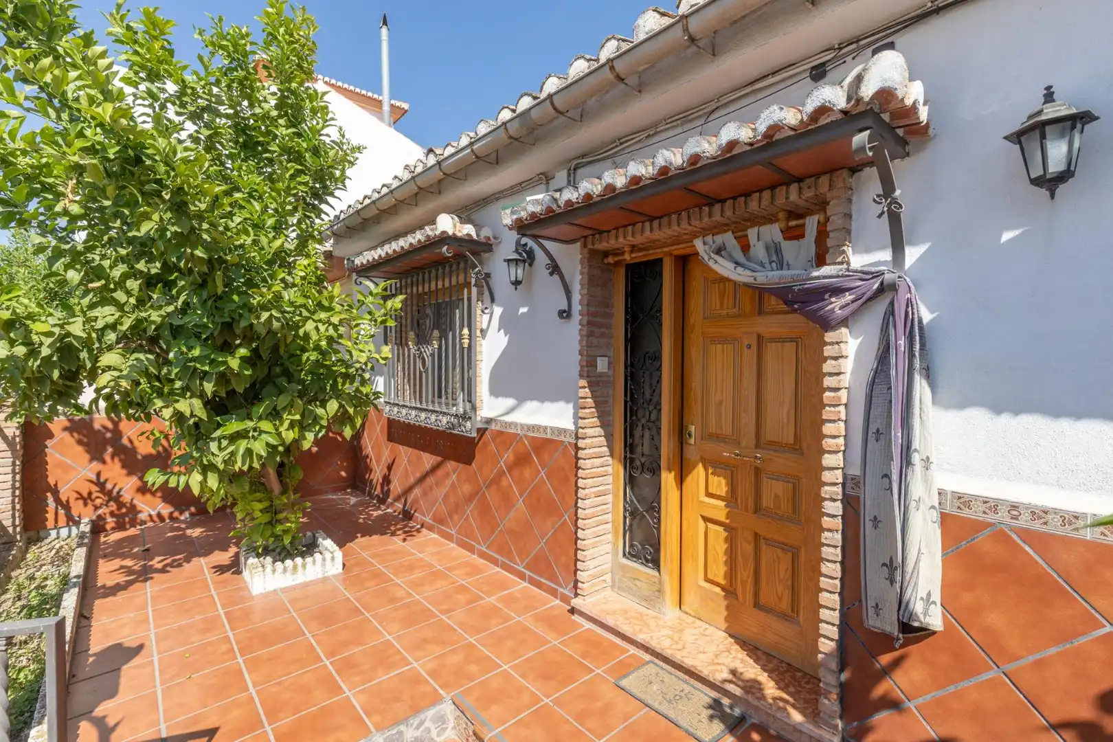 House with garden for sale in Calle Jerez 3, imagen 3