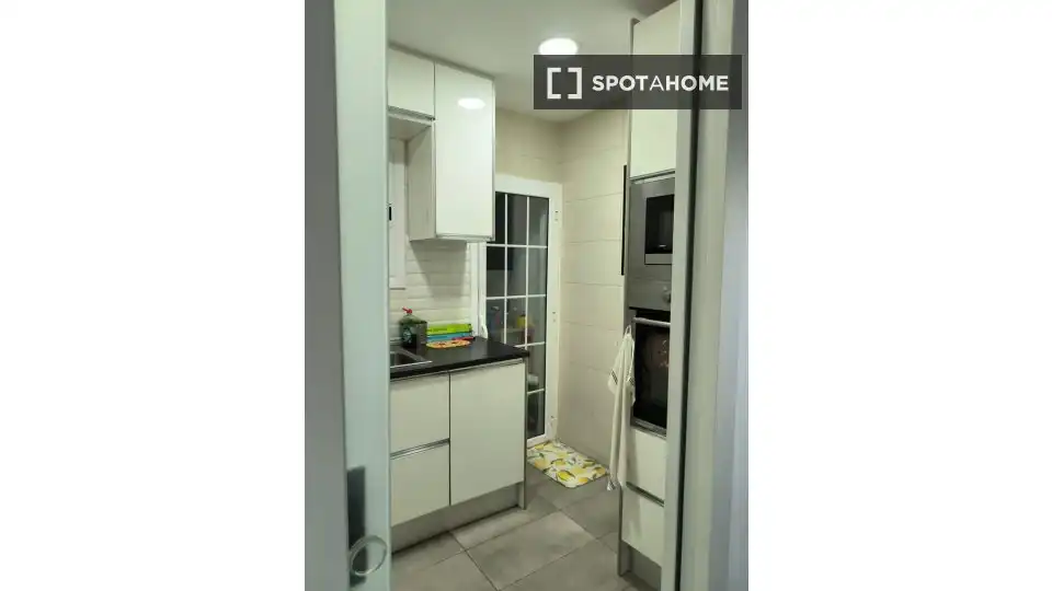 Habitación en Sant Adrià de Besòs, Barcelona