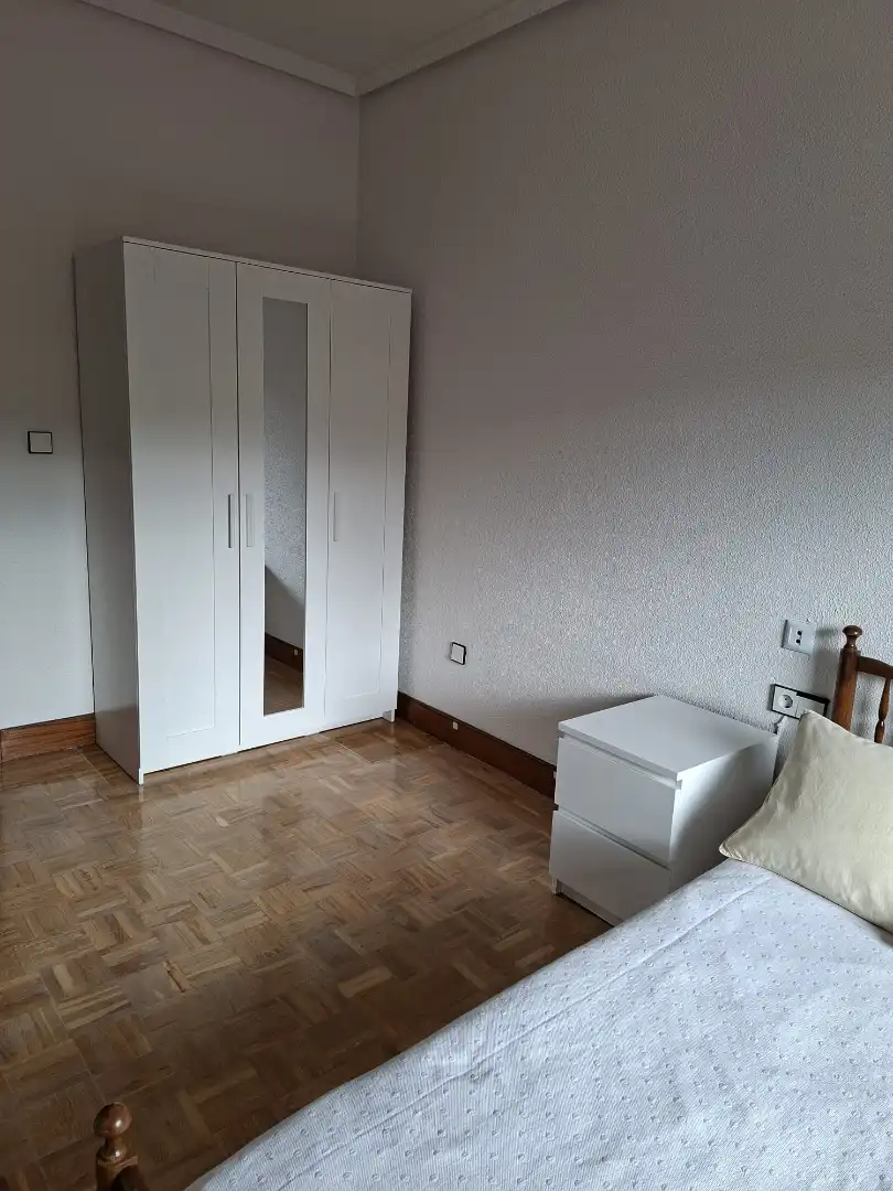 Habitación de Piso de alquiler en Guadalajara con Calefacción, Parquet y Terraza