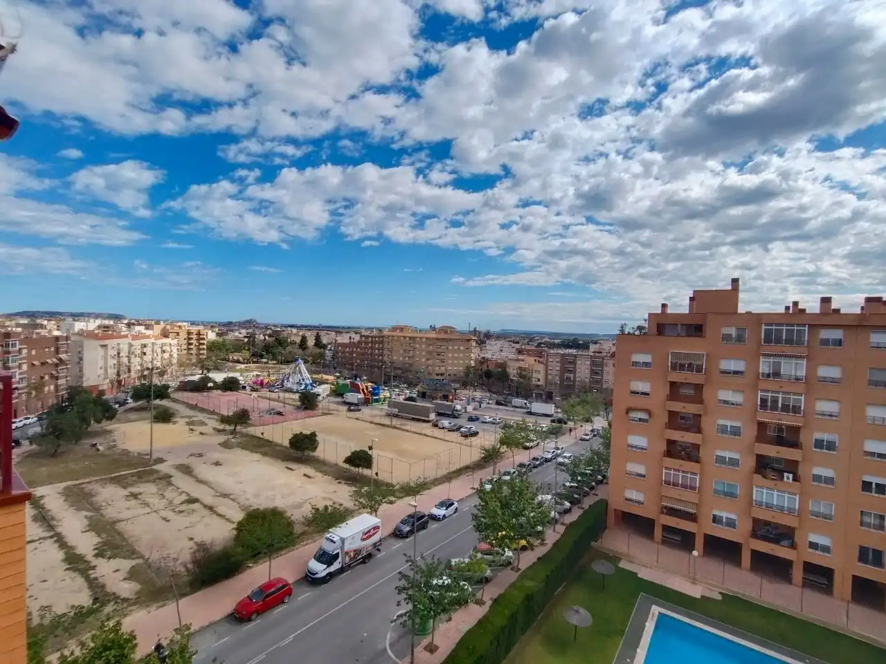 Flat with pool for sale in C/ Elda 5, imagen 2