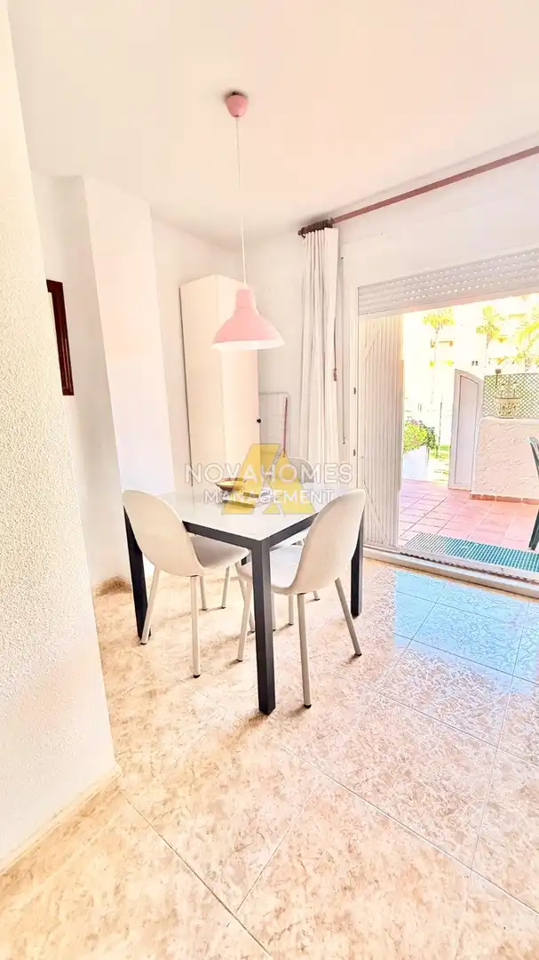 Terrasse von Wohnungen zum Verkauf in La Manga del Mar Menor mit Klimaanlage, Heizung und Terrasse