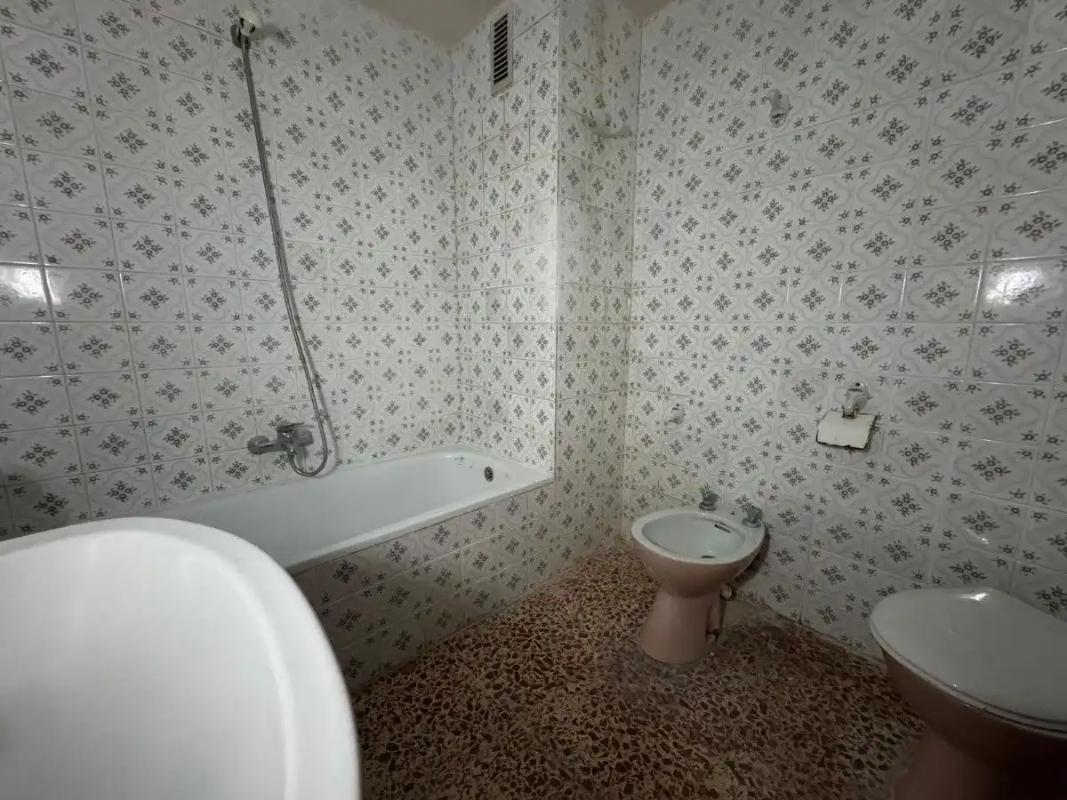 Bany de Pis en venda en Simat de la Valldigna amb Terrassa