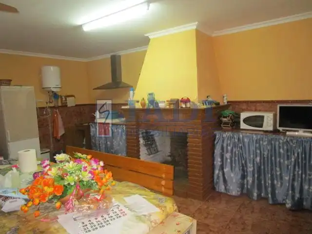 Casa rústica amb piscina en venda a Valdepeñas, imagen 13